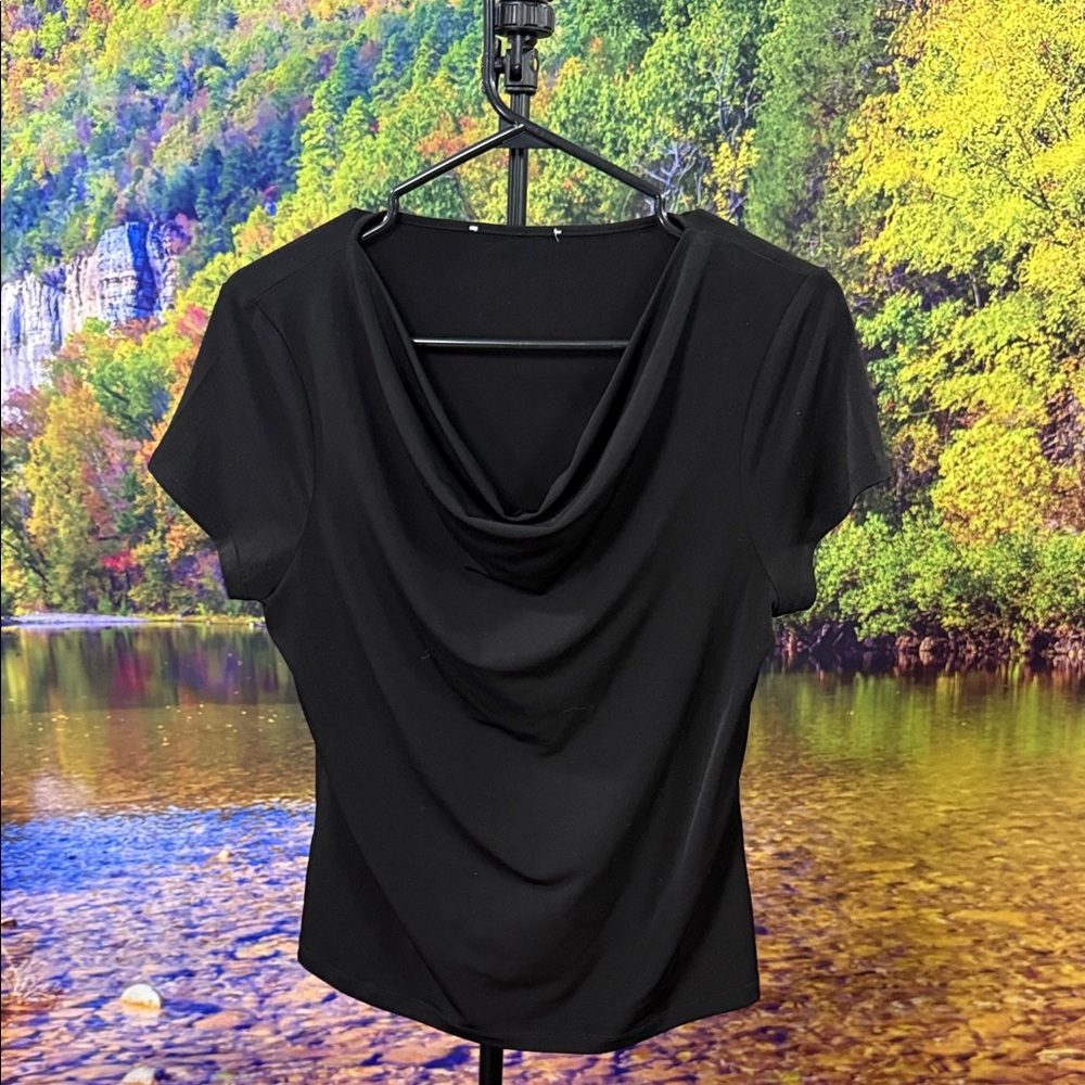 Elegant Black Women's Top - Picture 1 of 5